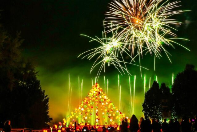 Feuerwerk beim Lichterfest 2023