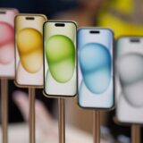 Das neue Apple iPhone 15 wird im Flagship-Store des Technologiekonzerns in der Regent Street ausgestellt.