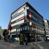 Blick auf das Gebäude der Targobank am Westenhellweg in Dortmund, das der Unternehmerfamilie Heinig gehört.