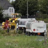 Der Fahrer eines Tanklasters fuhr sich am Freitagnachmittag auf einer Freifläche in Dorsten fest.