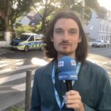 Unser Reporter steht am Freitagmorgen (23.8.) vor einer Polizeikontrolle in einer von vier Dortmunder Schulstraßen und berichtet im Video.