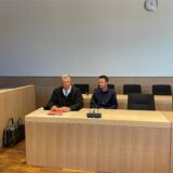 Der langjährige VfL-Keeper Manuel Riemann (rechts) neben seinem Anwalt Horst Kletke kurz vor dem Gütetermin am 23. August am Arbeitsgericht in Bochum.