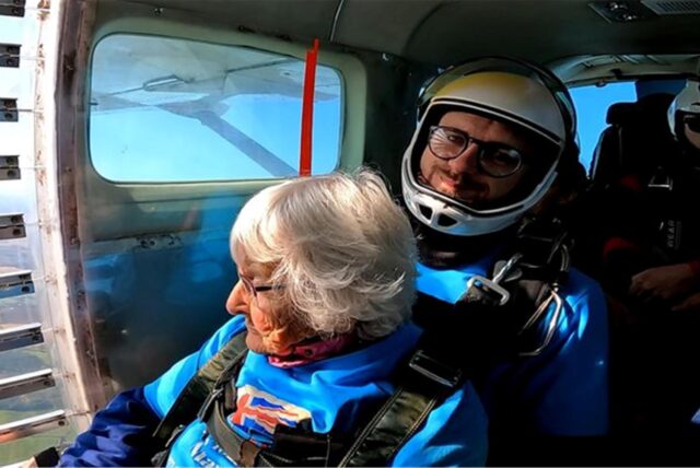 Den Sprung schenkte sich Baillie zum 102. Geburtstag.