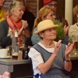 Publikum klatscht mit