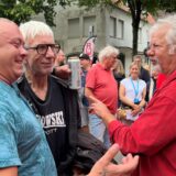 Ralf Richter (Mitte) ließ sich viel Zeit, um mit seinen Fans in Kontakt zu treten.