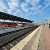 Ein leeres Bahngleis am Bahnhof Haltern