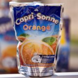 Der Getränkehersteller Capri-Sun hadert mit dem EU-Verbot von Plastikstrohhalmen.