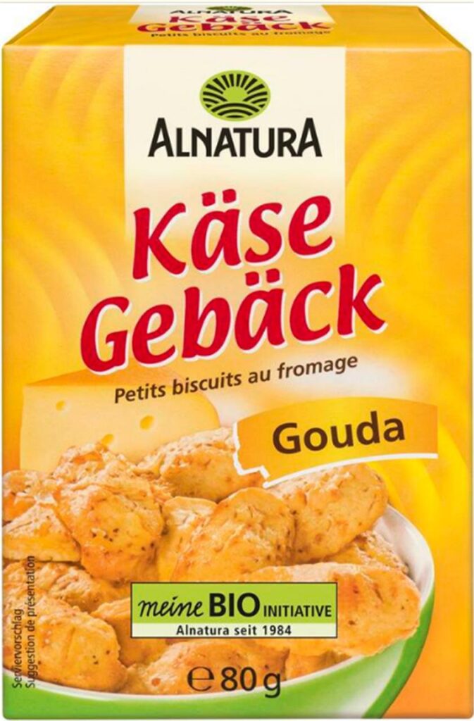 Eine Packung des Käsegebäcks von Alnatura, das zurückgerufen wird. Eine Packung des Käsegebäcks von Alnatura, das zurückgerufen wird.