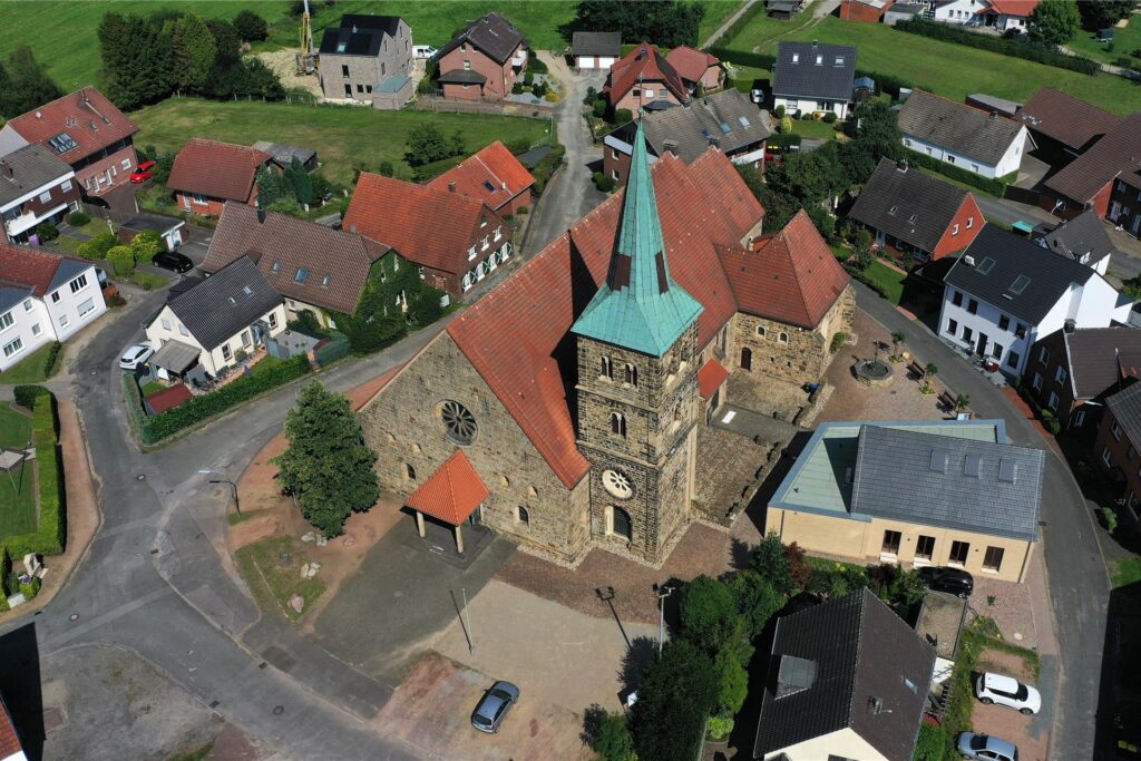 St. Matthäus-Kirche in Alt-Wulfen. St. Matthäus-Kirche in Alt-Wulfen.