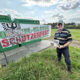 Roy Jasper auf der Festwiese in Oespel.