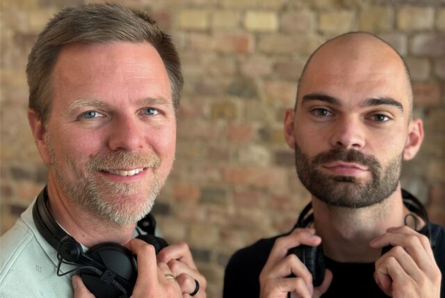 Tobias Weckenbrock (l.) und Luca Füllgraf sind die neuen Hosts im PottCAS. Nach 100 Folgen hat Nora Varga sich verabschiedet.