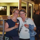Rappelvoll war es am Samstagabend im Biergarten von Tante Amanda. Die ausgelassene Partystimmung konnte unser Fotograf auf vielen Schnappschüssen einfangen.