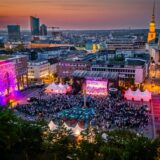 Illuminierter Dortmunder Friedensplatz