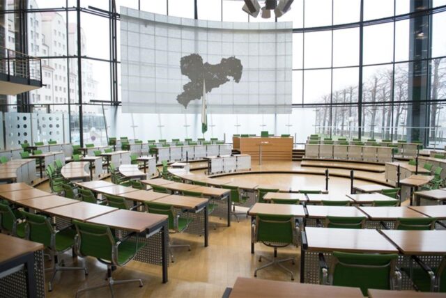 Der Plenarsaal im Sächsischen Landtag.