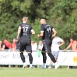 Zwei Spieler des FC Nordkirchen auf dem Platz.