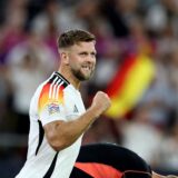 Niclas Füllkrug feiert seinen Treffer gegen Ungarn.