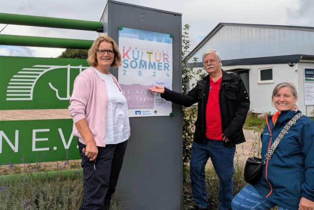 Christiane Rittmann (Vereinsvorsitzende RV Lippe-Bruch Gahlen) und das Ehepaar Heike und Werner Kapteinat vom Östricher Bürgerforum