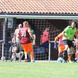 Fußball gespielt wird beim TuS 05 Sinsen selbstverständlich weiter – wie hier beim Turnier der Alten Herren. Aber demnächst soll der Neuaufbau der ersten Mannschaft im Fokus stehen, kündigt der Vorstand bei der Jahreshauptversammlung an.