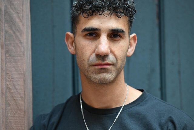 Der in Datteln geborene Necati Öziri bekommt den Literaturpreis Ruhr. Am Schauspiel Dortmund war sein Theaterstück „Der Ring des Nibelungen“ zu sehen.