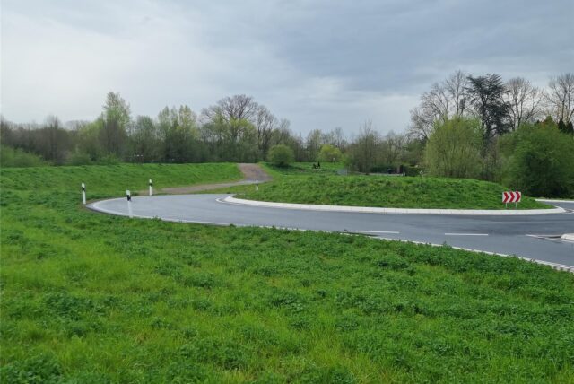 Kreisverkehr in Ahsen an der Lippestraße.