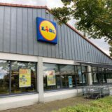 Eine Standardgröße von 800 Quadratmetern Verkaufsfläche hat diese Lidl-Filiale an der Ecke Dümmerweg/Sickingmühler Straße in Drewer-Nord. In Alt-Marl an der Dorstener Straße will der Discounter einen deutlich größeren Markt eröffnen.