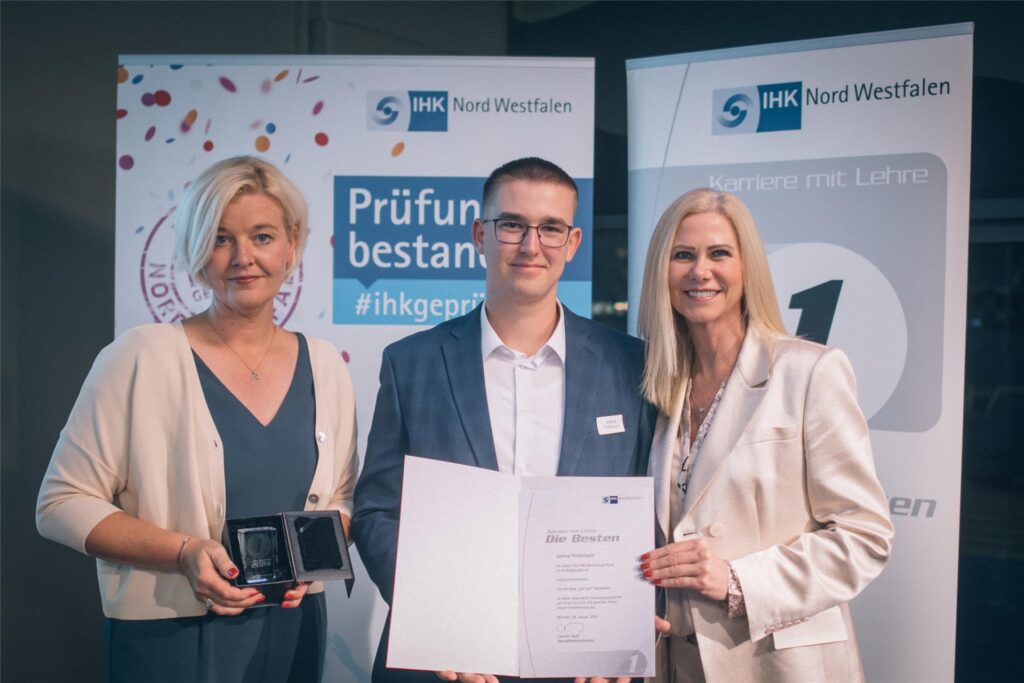 Joshua Prothmann ist gelernter Industriemechaniker. Joshua Prothmann ist gelernter Industriemechaniker.