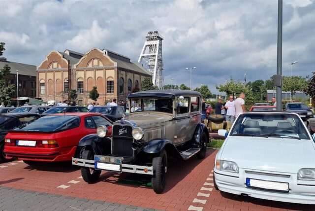 Oldtimer im Creativ-Quartier.