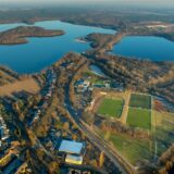 Luftbild vom Gelände rund um den TuS-Sportplatz