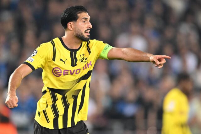 Emre Can gibt Anweisungen.