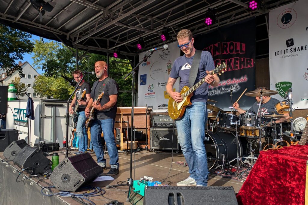 "Rock 'n' Roll am Kreisverkehr" in Suderwich am Sonntag, 22. September 2024.