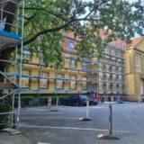 Gerüste stehen am Dattelner Rathaus.