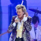 Rod Stewart, Rock- und Popsänger aus Großbritannien, kommt 2025 für ein Konzert in der Westfalenhalle nach Dortmund.