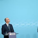 Die Führungsgremien von CDU und CSU haben die Kanzlerkandidatur von Merz einhellig bestätigt.