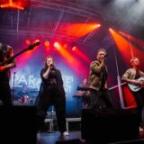 Band „Paradise At Mitdnight“ auf der Bühne