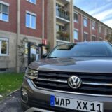 Ein Auto mit dem Kennzeichen WAP.