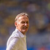 BVB-Geschäftsführer Hans-Joachim Watzke schaut in die Kamera.