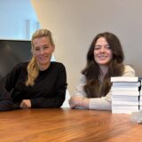 Die drei Steuerberaterinnen in ihrem Büro in Dortmund (von links nach rechts): Franziska Beschorner, Helen Dieckhöfer und Sarah Klinkhammer.