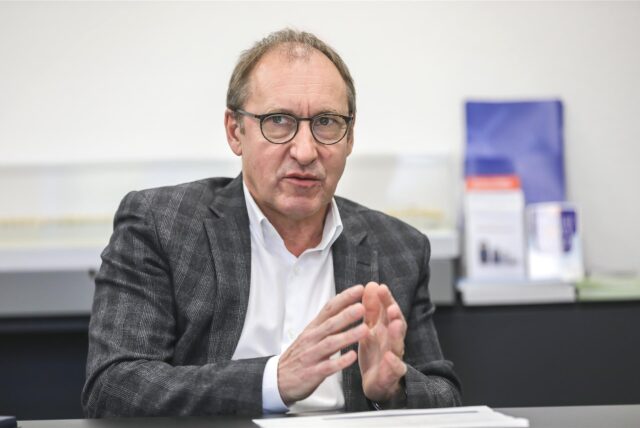Flughafenchef Ludger van Bebber