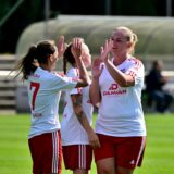 Zweimal gingen sie leer aus, in Erkenschwick konnten die Fußballerinnen endlich wieder Tore feiern.