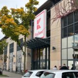 Bildkombo: Kaufland-Markt an der Heimbrügge in Mengede und Rechtsanwältin Jenna Gerlinger.