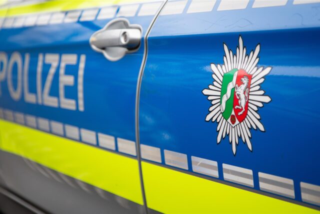 ein Polizeiauto der Polizei NRW