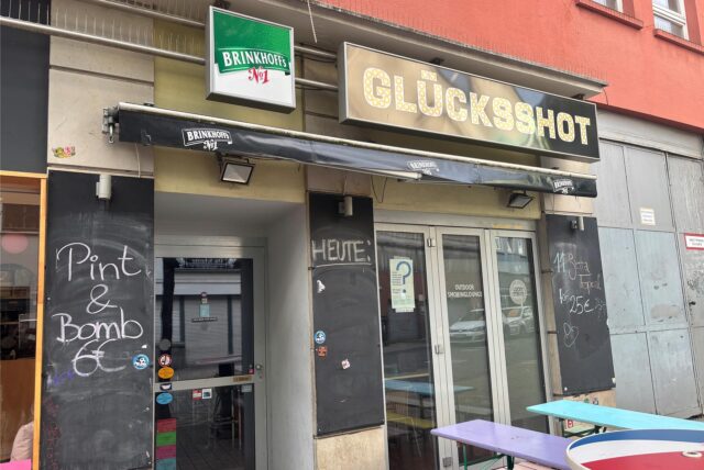 Das „Glücksshot“ von außen.