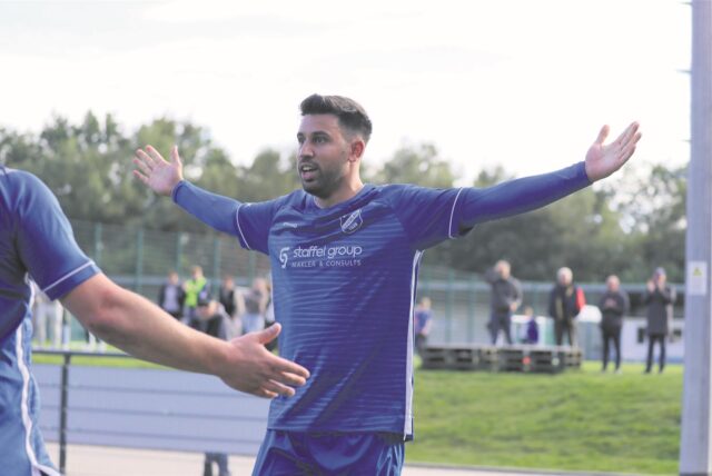 Justin Singh und der SV Hochlar 28 brauchen nur noch einen Punkt gegen den SC Marl-Hamm am Sonntag, dann ist ihnen die Meisterschaft nicht mehr zu nehmen.