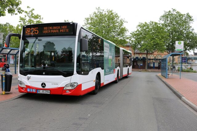 Ein Bus der Linie SB 25 der Vestischen in Dorsten