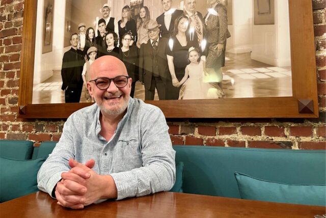 Salvatore Di Dino kocht seit über 30 Jahren im Restaurant Mama Mia in Dortmund. Er ist seit jeher der Chef in der Küche.
