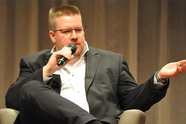 Nils Bettinger ist Fraktionsvorsitzender der FDP im Stadtrat. Zum zweiten Mal tritt der Castroper bei der Wahl als Bürgermeisterkandidat an.