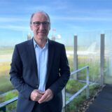 Ludger van Bebber, Geschäftsführer des Flughafens Dortmund, in einem der Konferenzräume in der zweiten Etage.