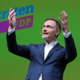 Christian Lindner, Vorsitzender der FDP, ist mit dem Castrop-Rauxeler FDP-Fraktionschef Nils Bettinger politisch nur schwer vergleichbar.