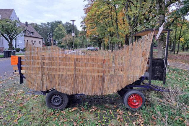 Ein herrenloser Maiwagen steht an der Hullerner Straße in Haltern.