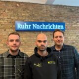 PottCAS-Host Luca Füllgraf (m.) mit seinen Gästen Tewe Schefer (l.) und Fabian Hollenhorst (r.).